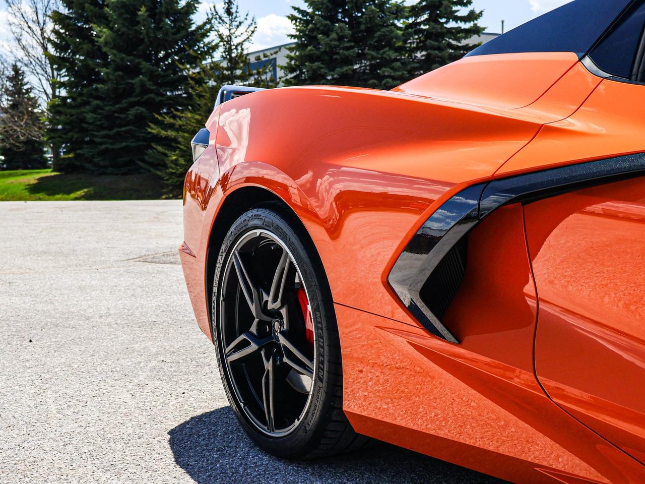 2022 Chevrolet Corvette 2LT Photo