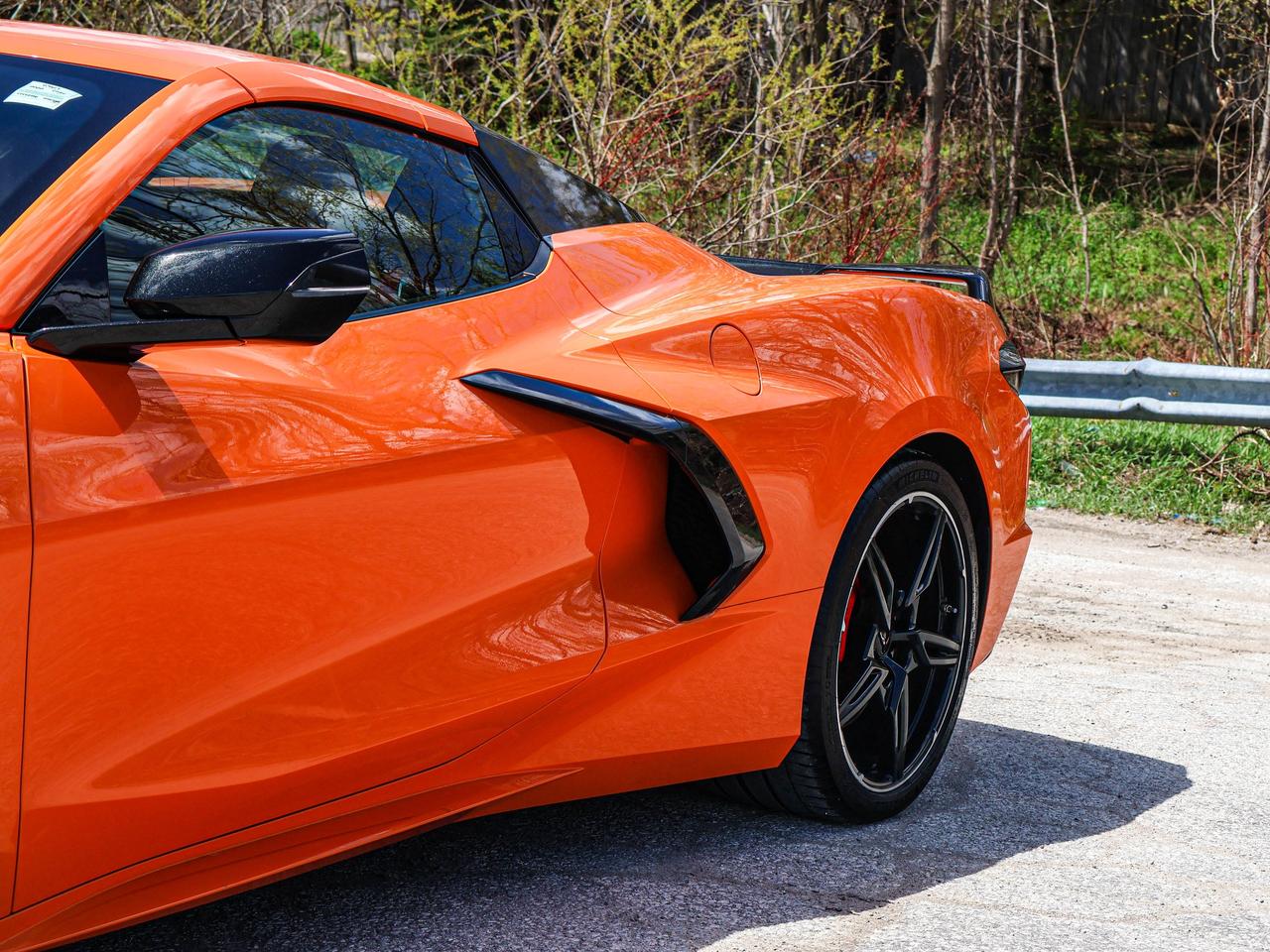 2022 Chevrolet Corvette 2LT Photo
