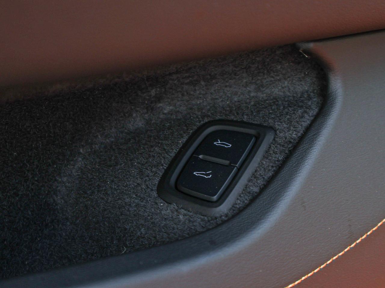 2022 Chevrolet Corvette 2LT Photo