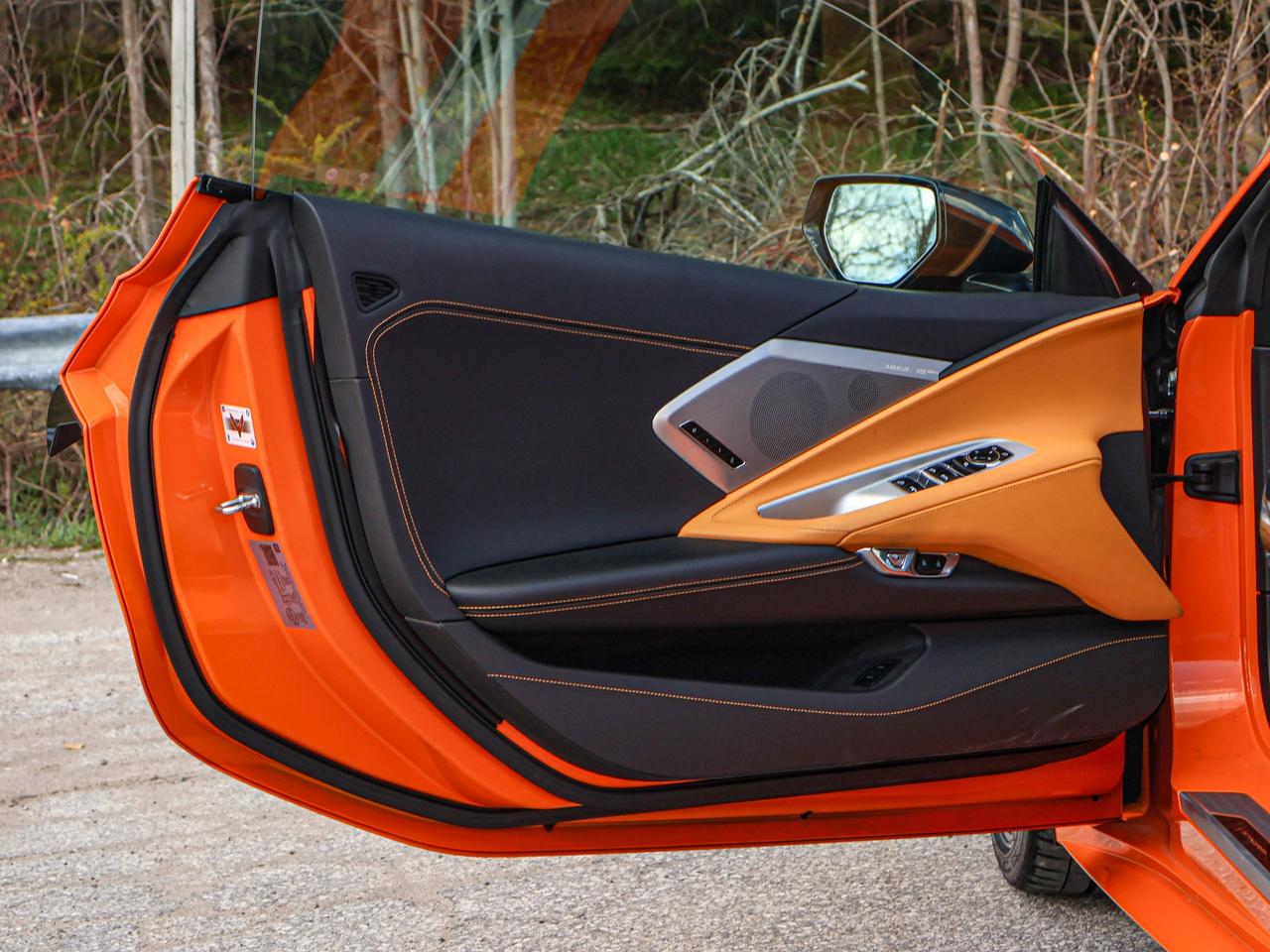 2022 Chevrolet Corvette 2LT Photo