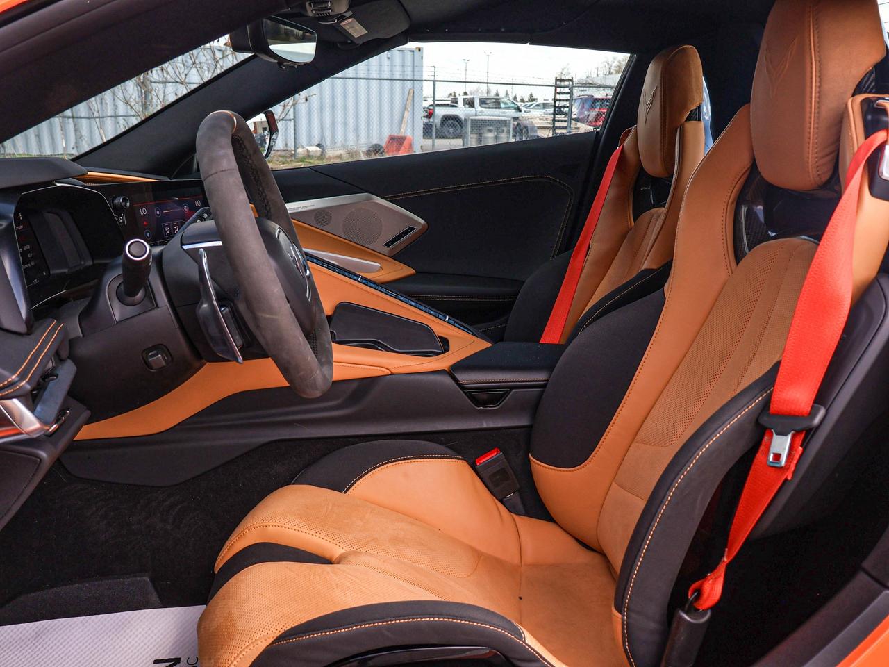 2022 Chevrolet Corvette 2LT Photo
