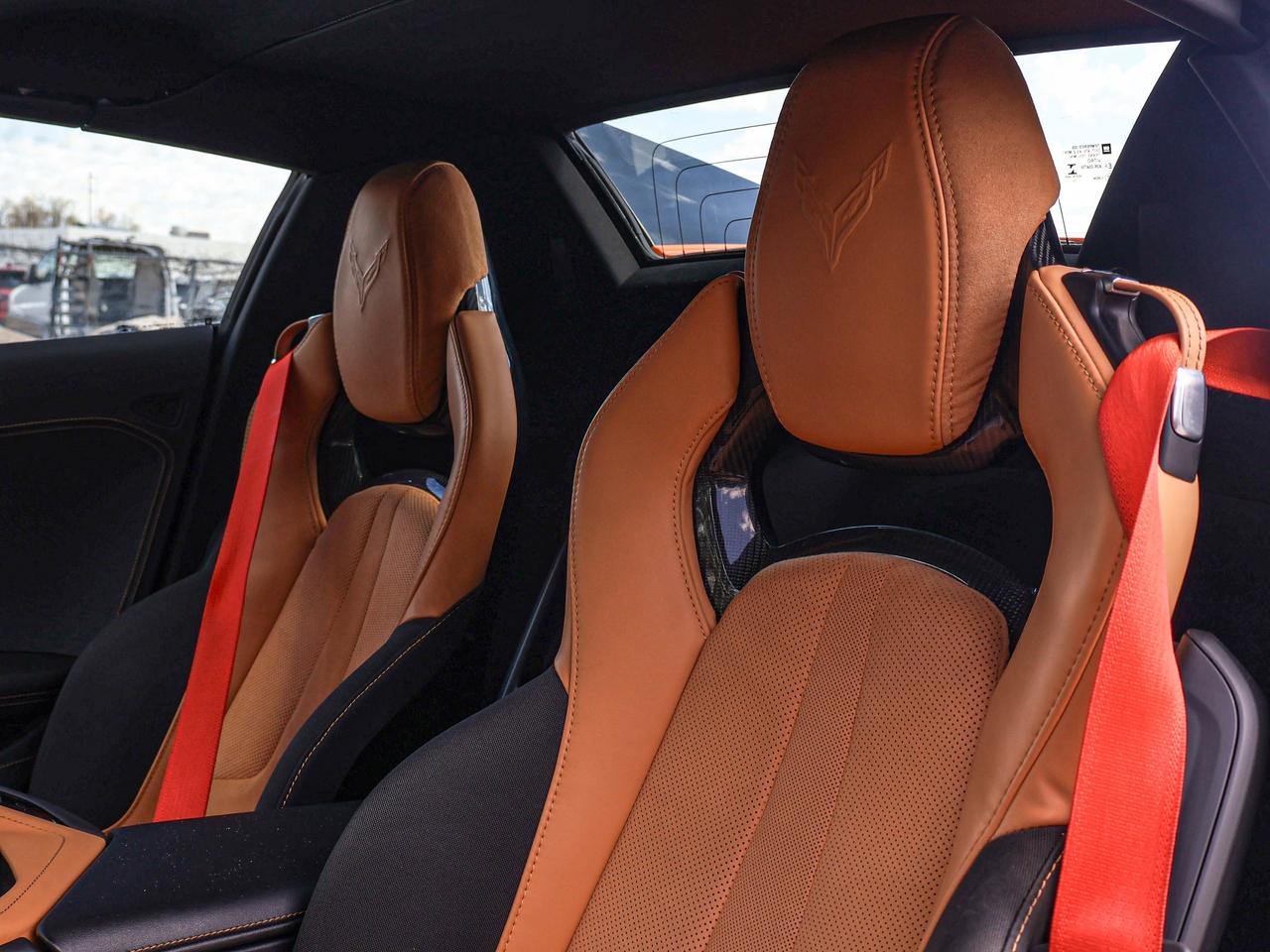2022 Chevrolet Corvette 2LT Photo