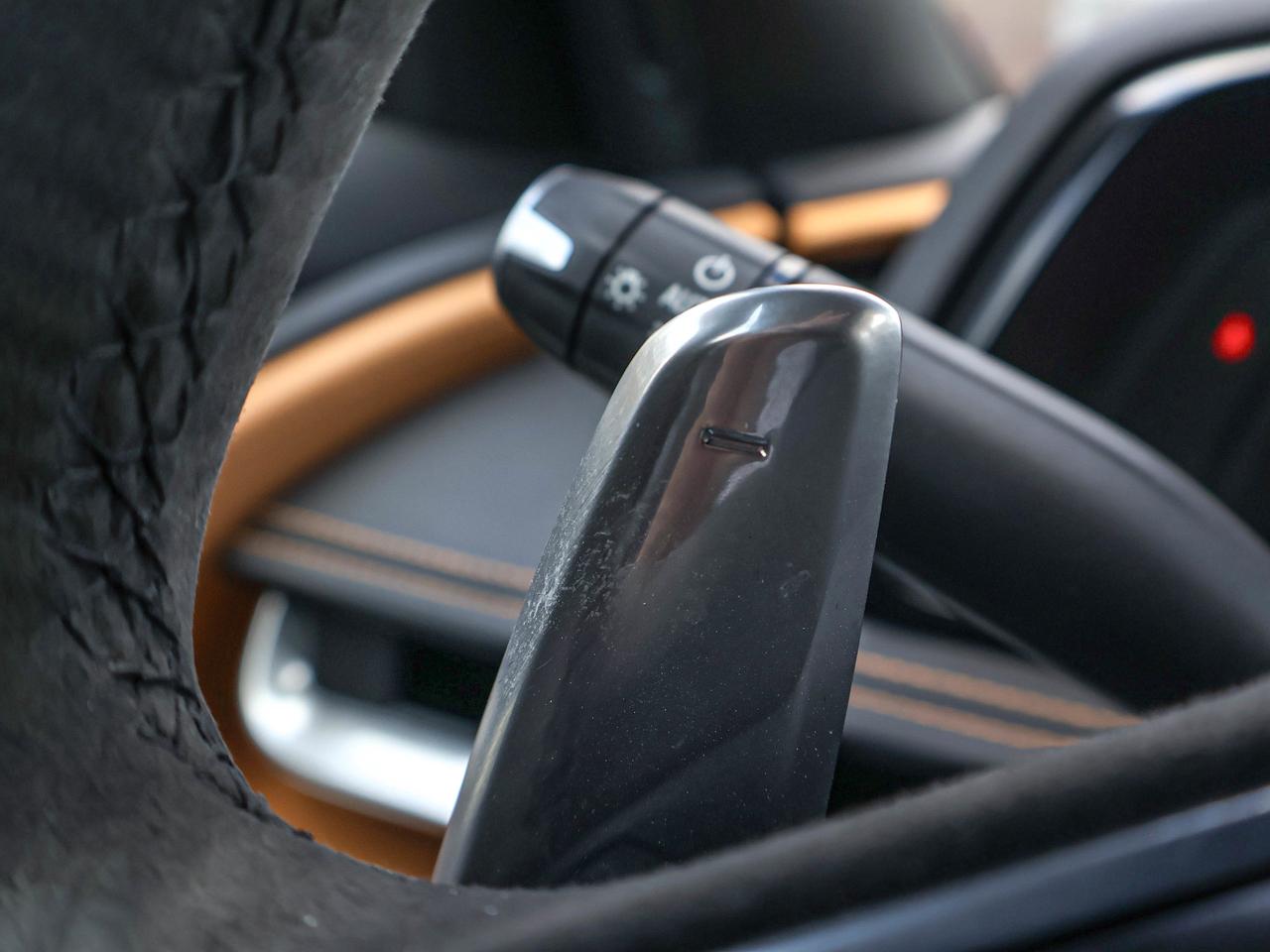2022 Chevrolet Corvette 2LT Photo