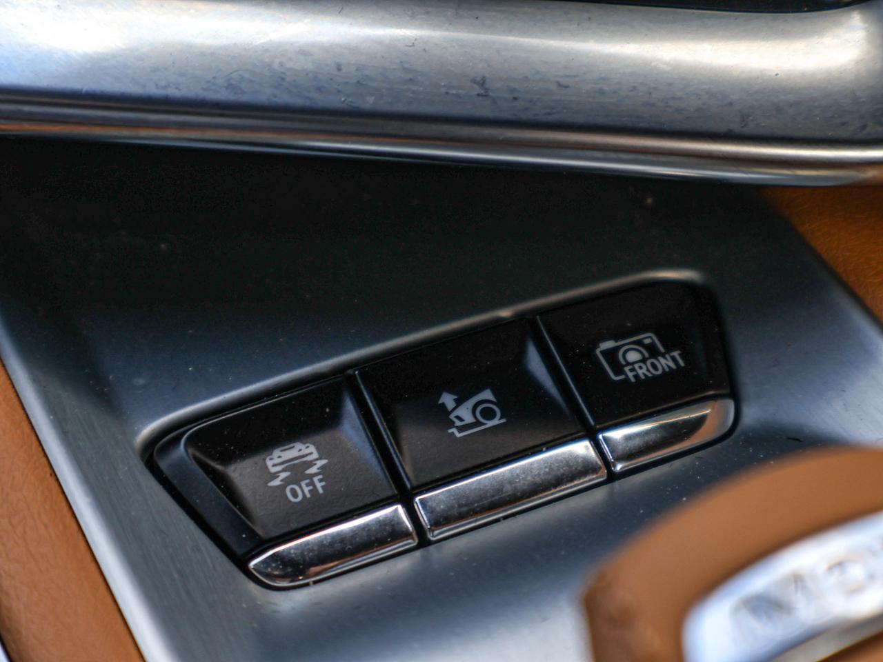 2022 Chevrolet Corvette 2LT Photo