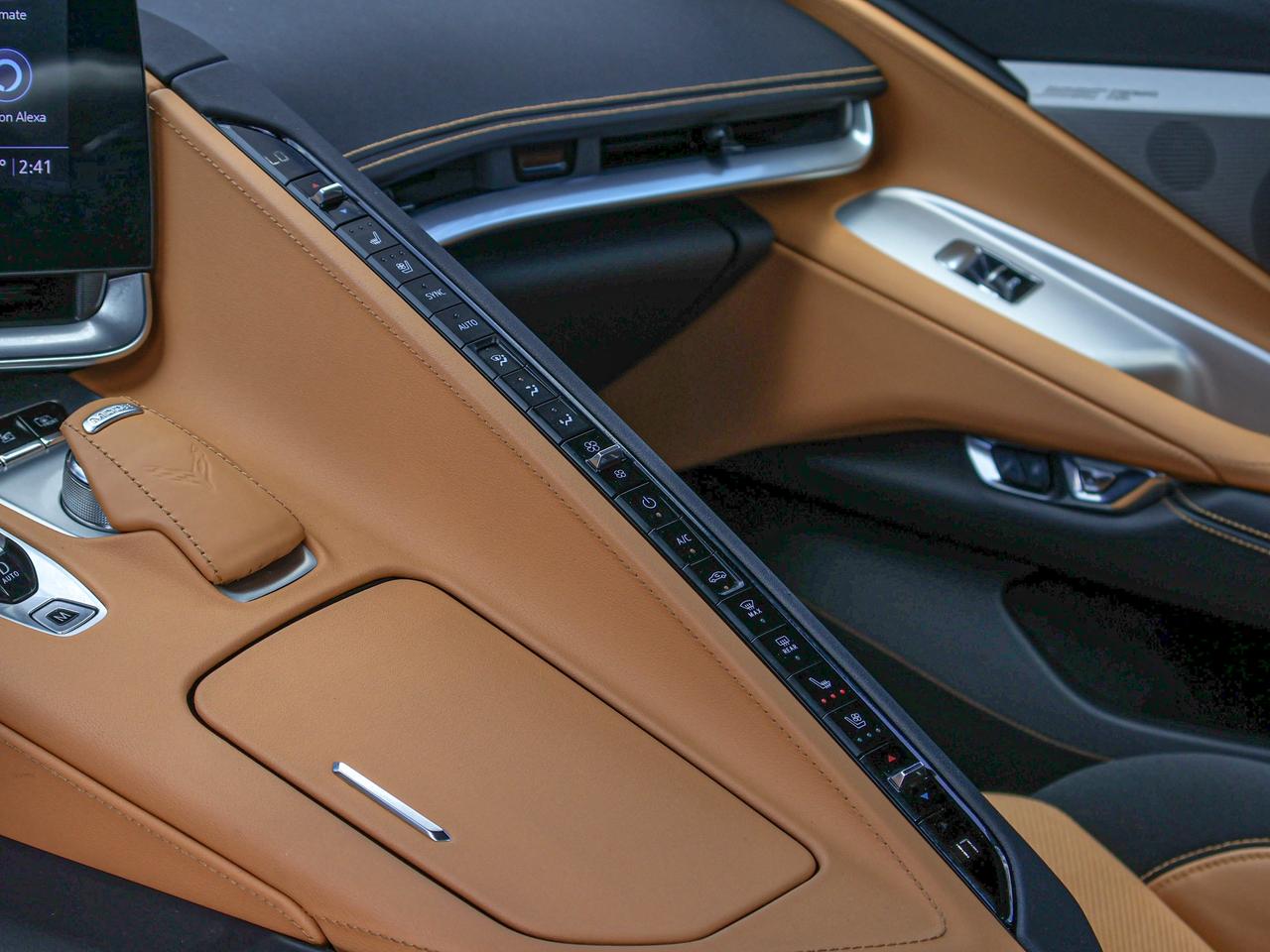 2022 Chevrolet Corvette 2LT Photo