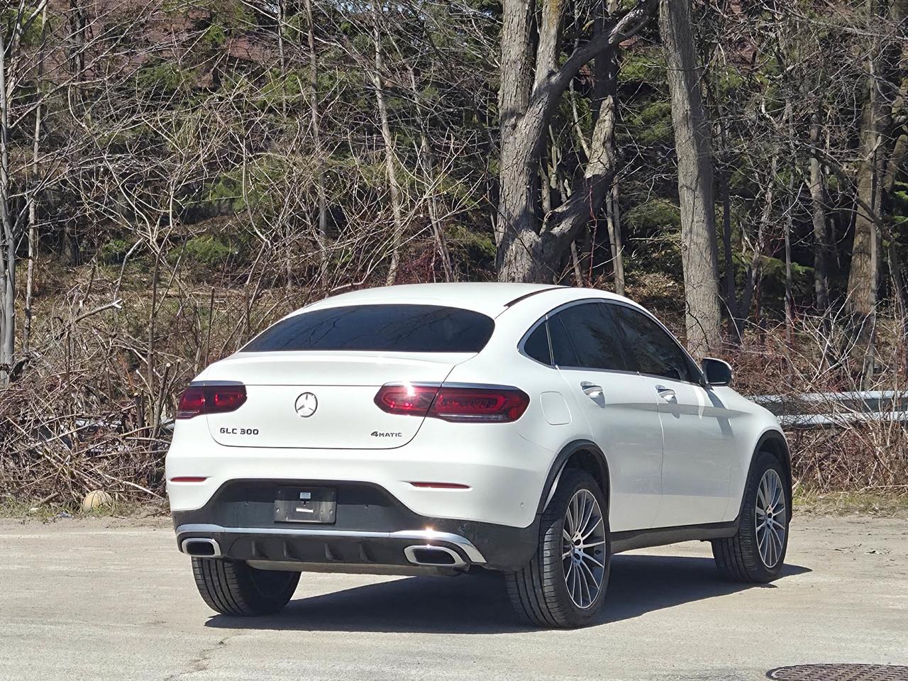 2020 Mercedes-Benz GLC 300 Photo