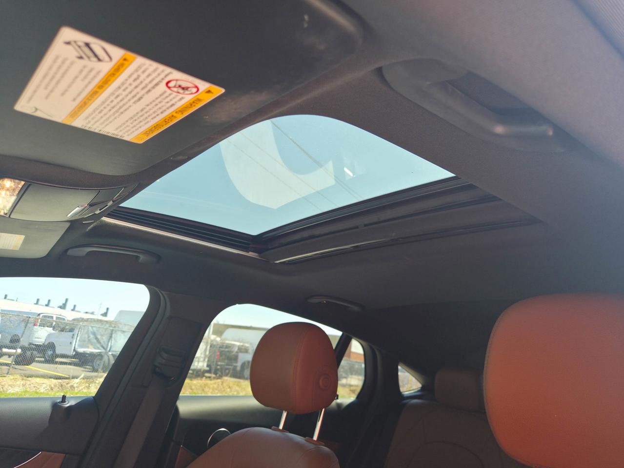 2020 Mercedes-Benz GLC 300 Photo