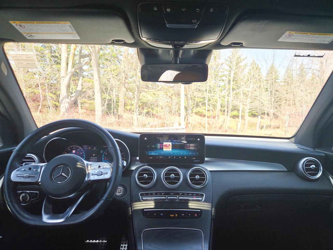 2020 Mercedes-Benz GLC 300 Photo