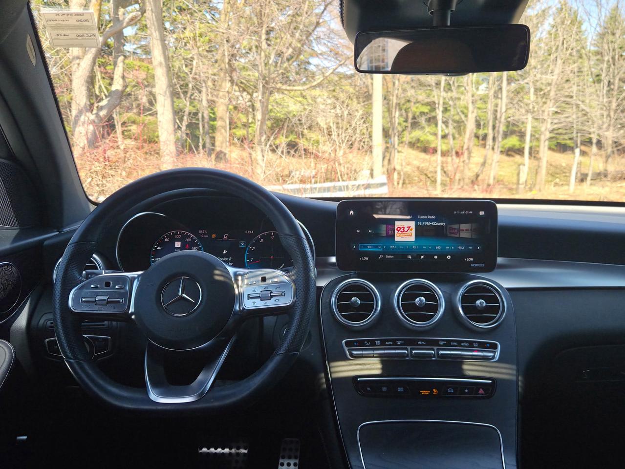 2020 Mercedes-Benz GLC 300 Photo