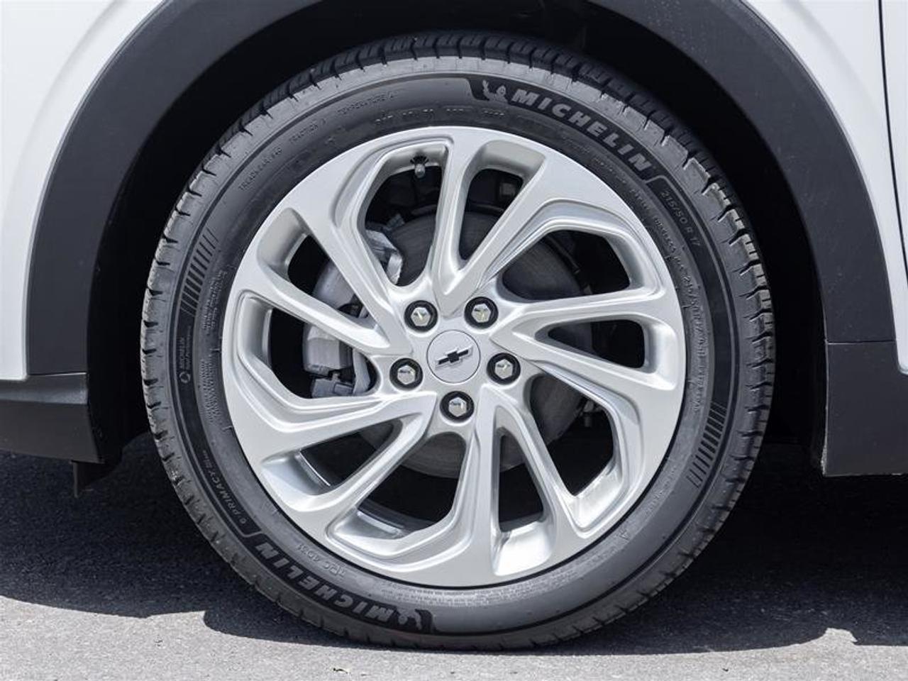 2027 Chevrolet Bolt LT Photo3