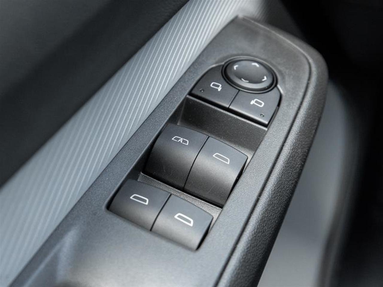 2027 Chevrolet Bolt LT Photo