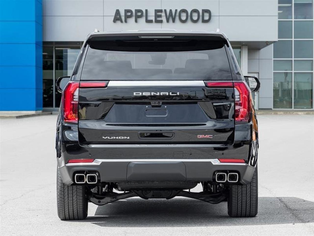 2026 GMC Yukon Denali Photo