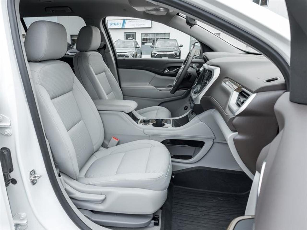 2022 GMC Acadia AWD SLE Photo