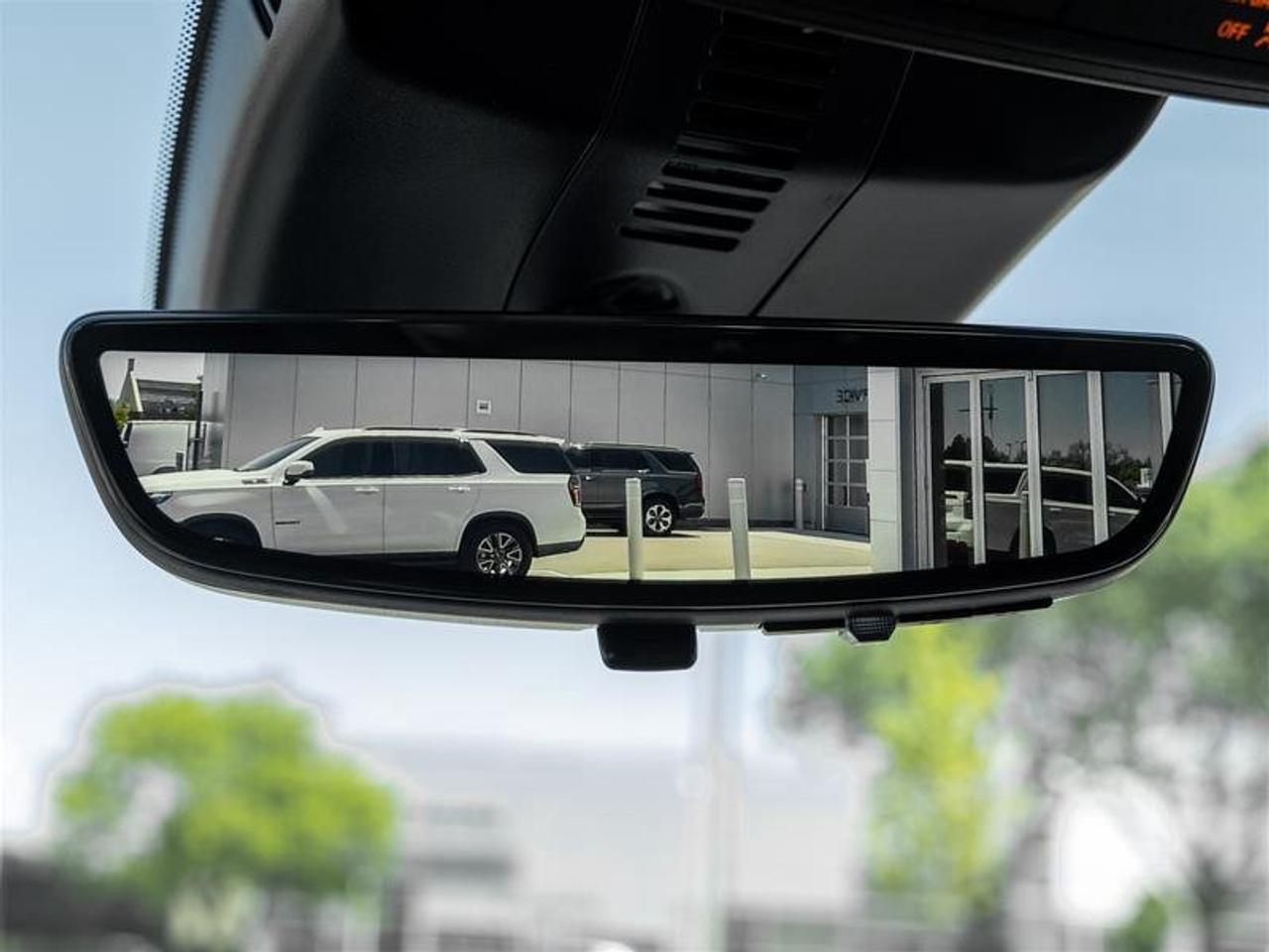 2026 GMC Acadia AT4 Photo