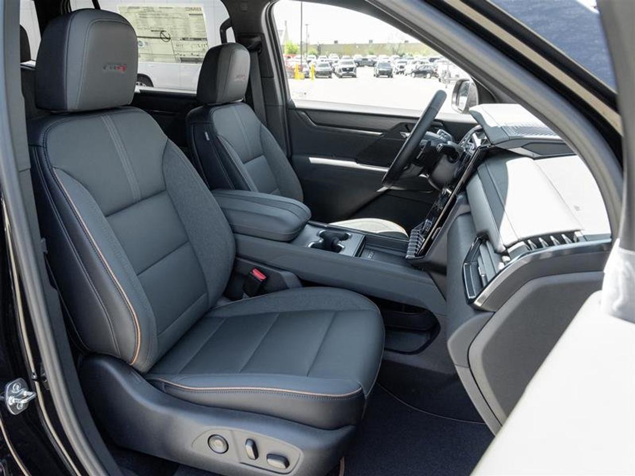 2026 GMC Acadia AT4 Photo