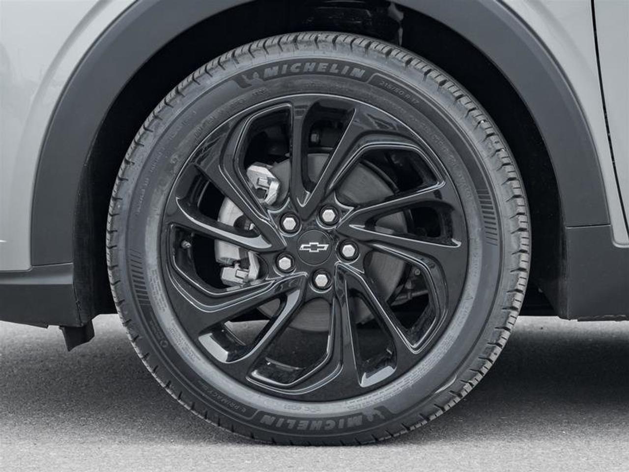 2027 Chevrolet Bolt RS Photo
