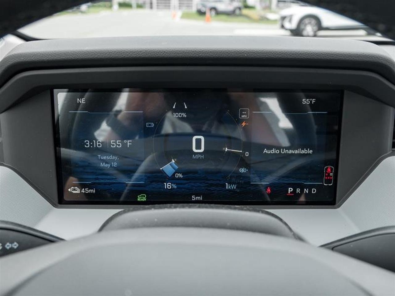 2027 Chevrolet Bolt RS Photo