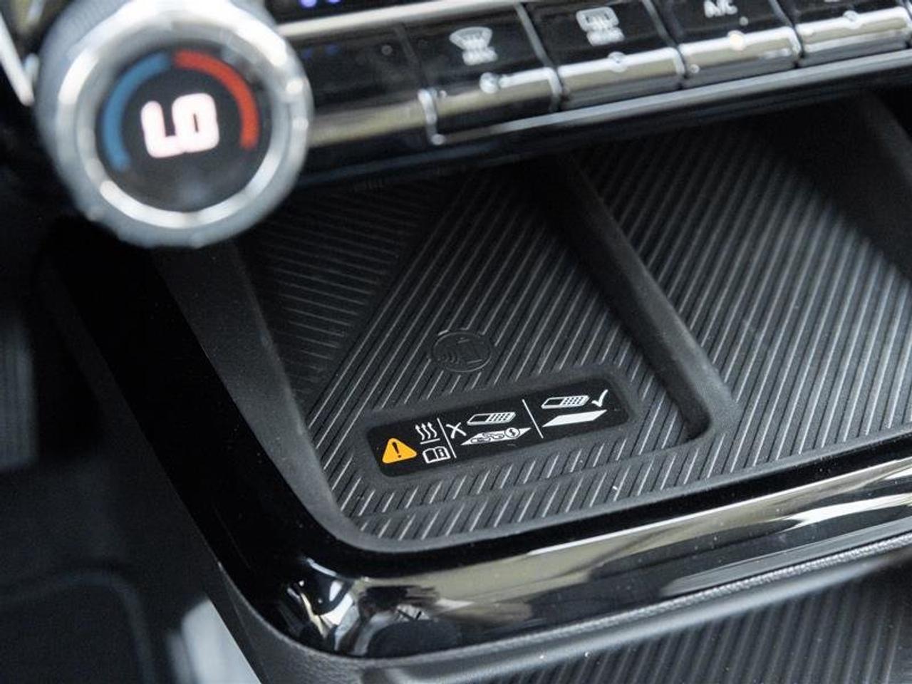 2027 Chevrolet Bolt RS Photo