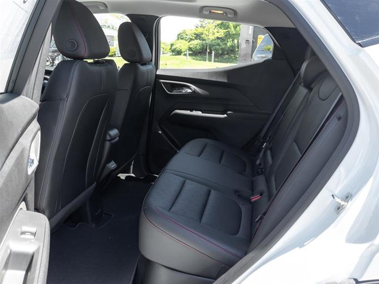 2027 Chevrolet Bolt RS Photo