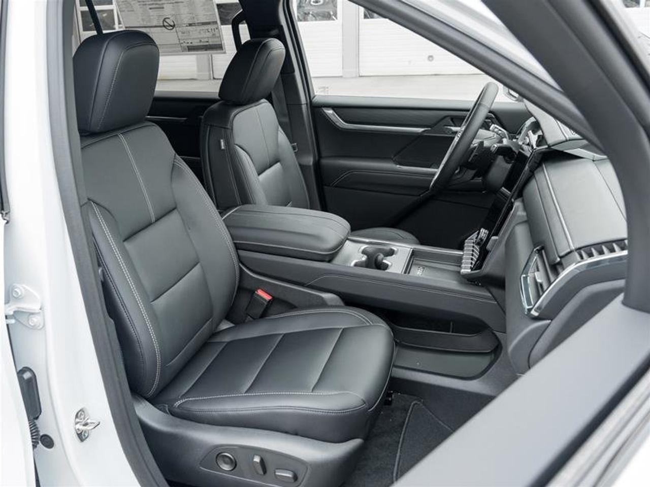 2026 GMC Acadia ELEVATION Photo