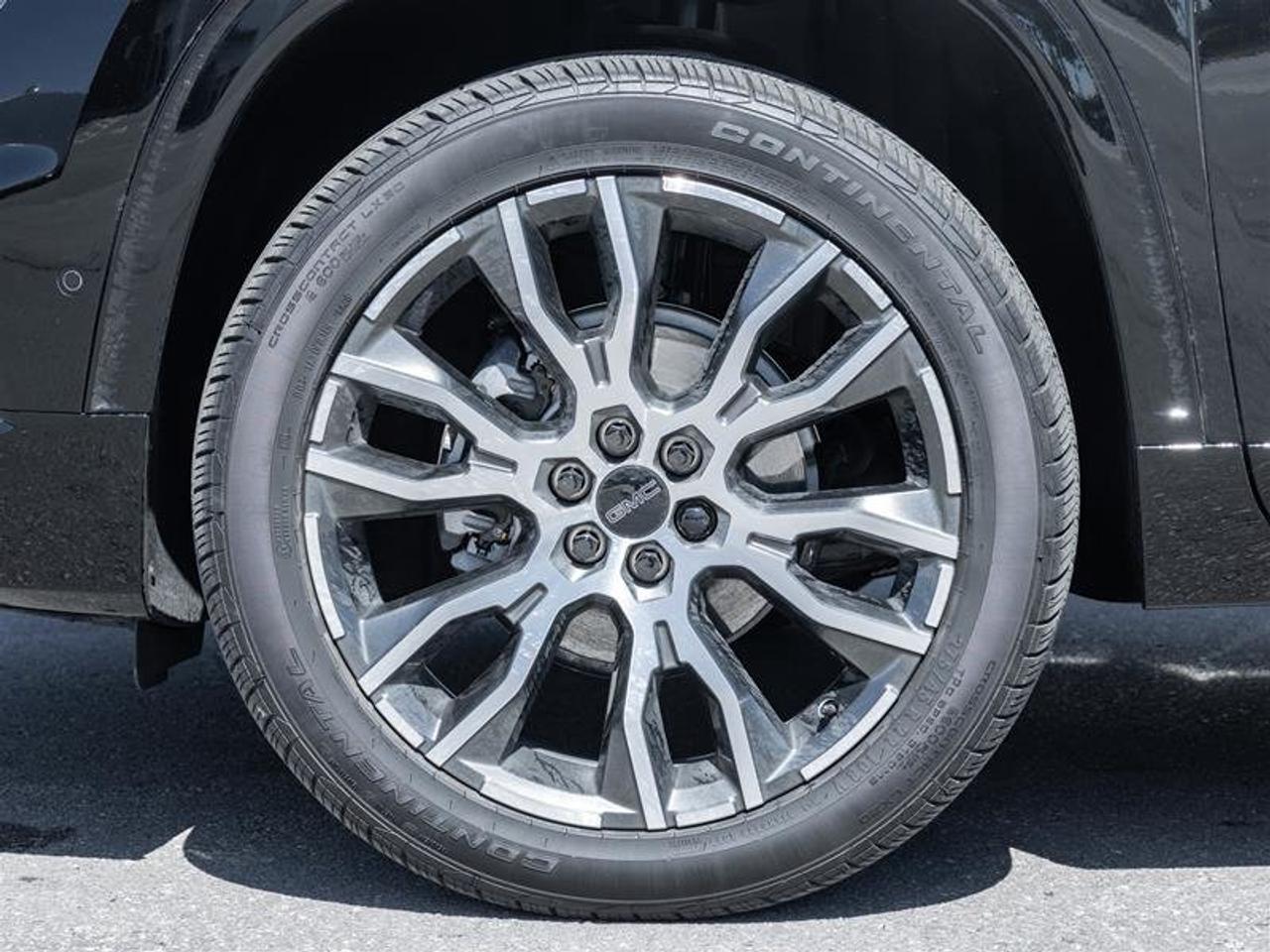 2026 GMC Acadia Denali Ultimate Photo3