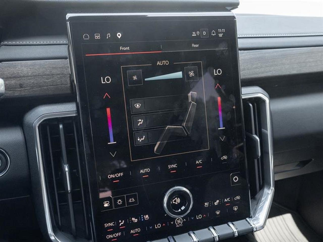 2026 GMC Acadia Denali Ultimate Photo