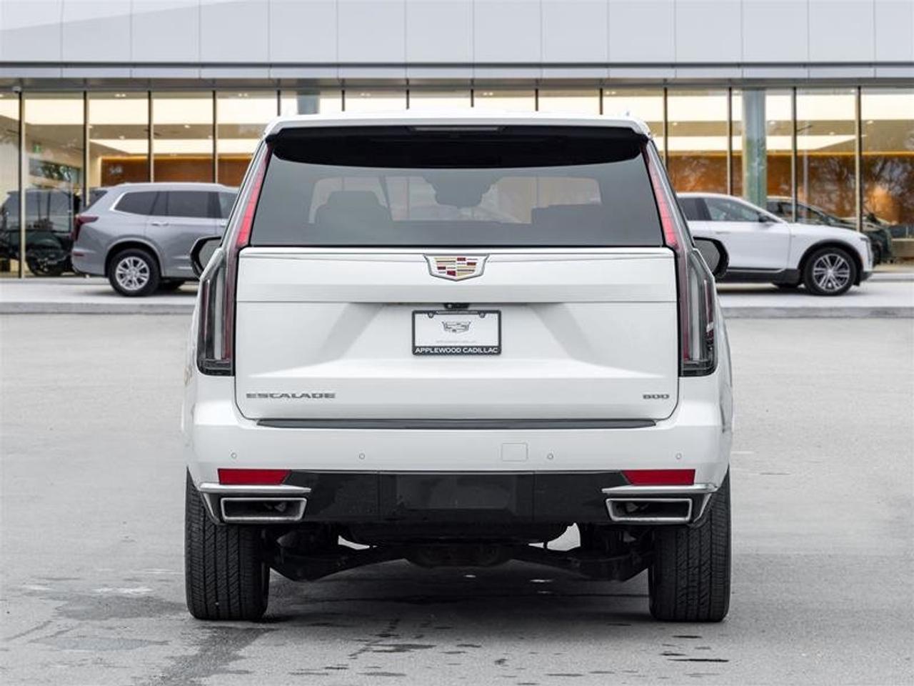 2022 Cadillac Escalade ESV Premium Luxury Photo