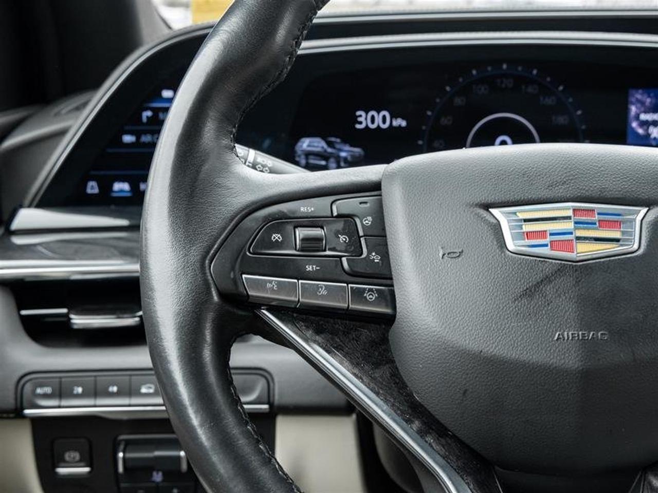 2022 Cadillac Escalade ESV Premium Luxury Photo