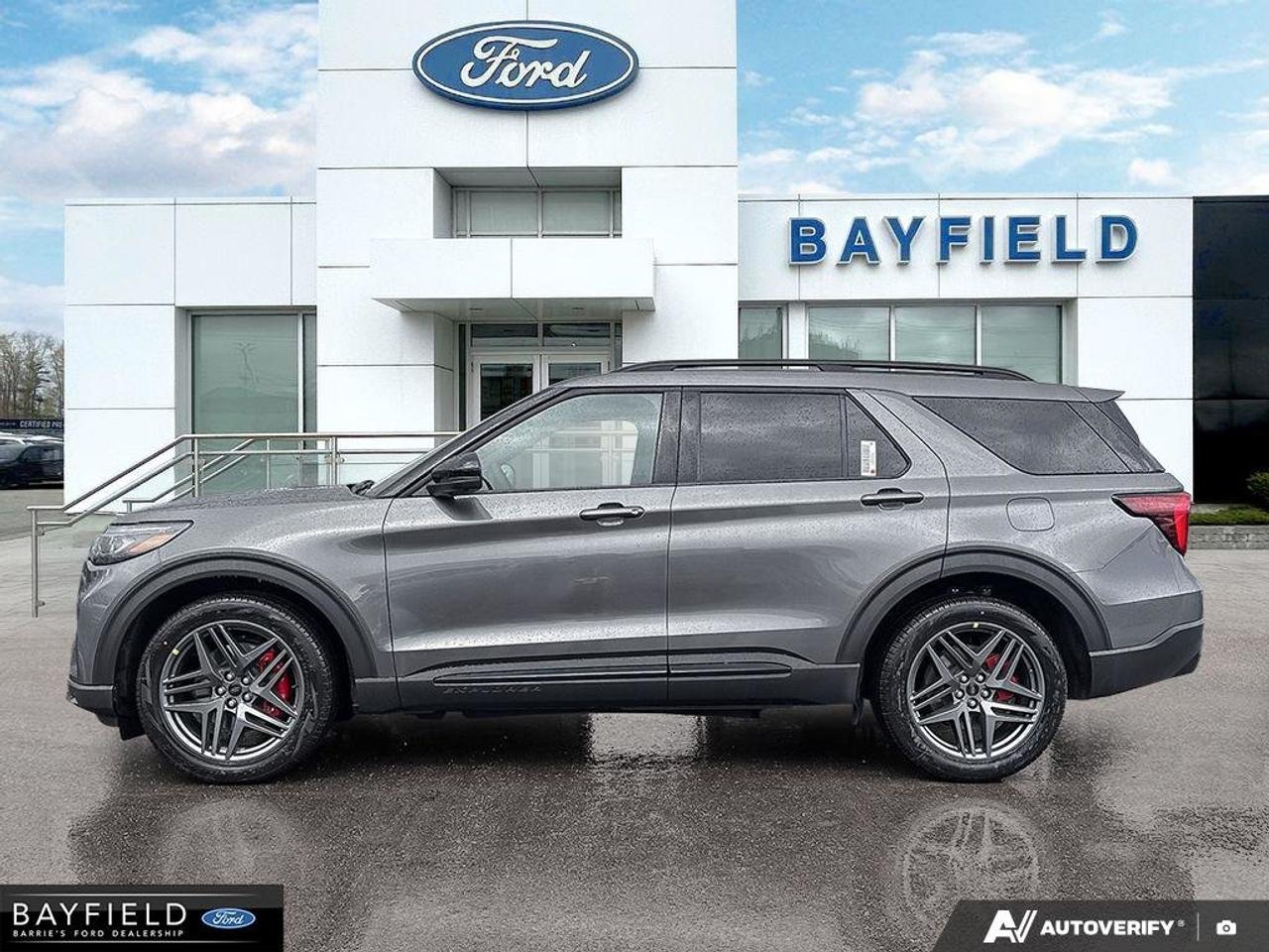 2026 Ford Explorer ST Photo2