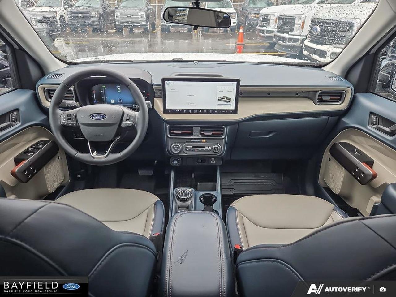 2025 Ford Maverick Lariat Photo