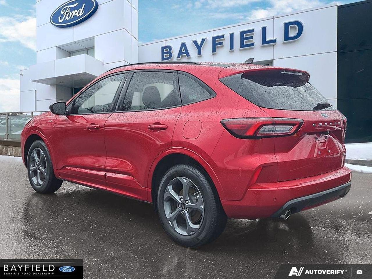 2023 Ford Escape ST-Line Photo3