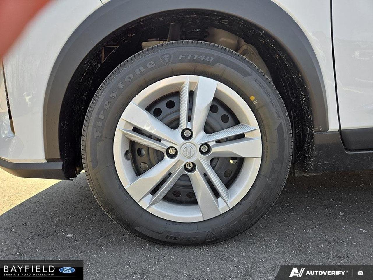 2025 Nissan Kicks Play S Photo