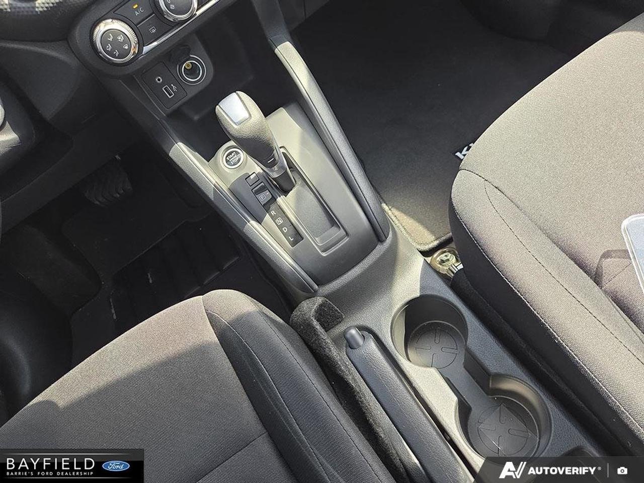 2025 Nissan Kicks Play S Photo