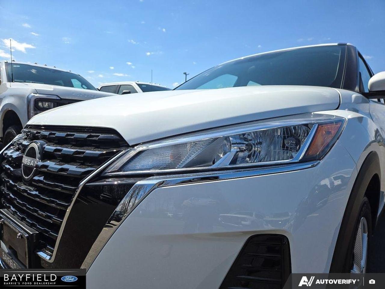 2025 Nissan Kicks Play S Photo