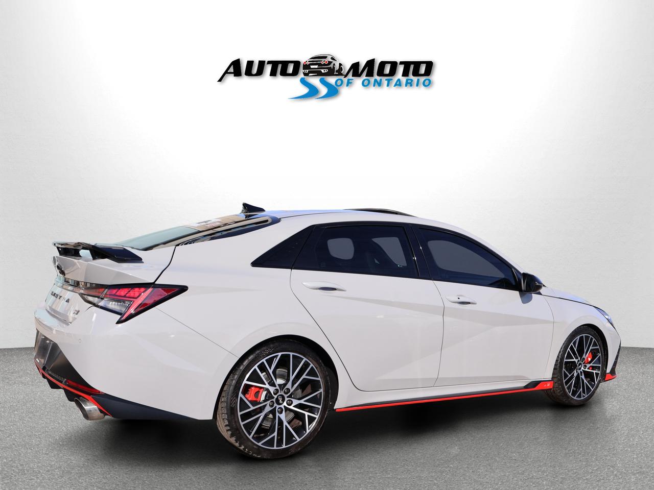 2022 Hyundai Elantra N CERTIFIED *SERVICE RECORDS* CAMERA NAV BLUETOOTH LEATHER HEATED SEATS SUNROOF CRUISE ALLOYS Photo