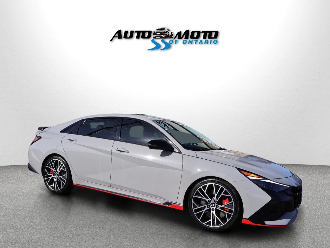 2022 Hyundai Elantra N CERTIFIED *SERVICE RECORDS* CAMERA NAV BLUETOOTH LEATHER HEATED SEATS SUNROOF CRUISE ALLOYS Photo