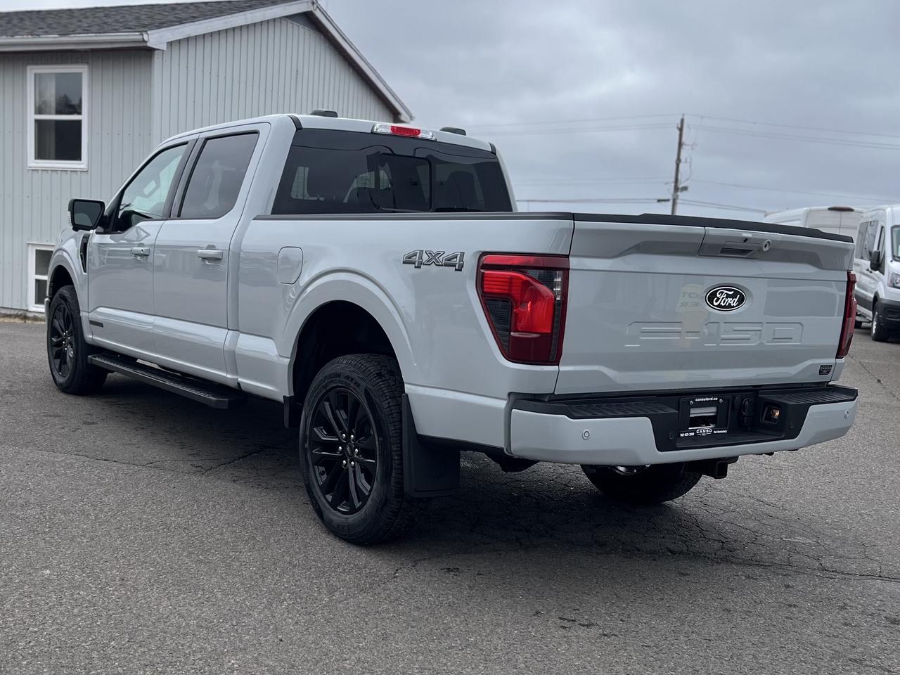 2026 Ford F-150 XLT 4WD SuperCrew 6.5' Box Photo4