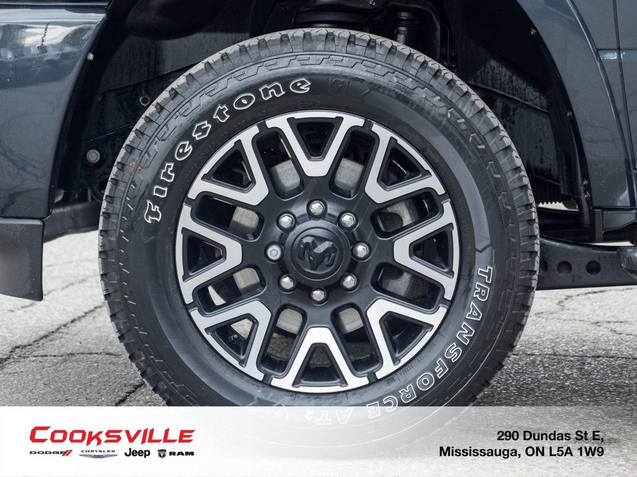 2025 RAM 2500 Limited Longhorn 4x4 Crew Cab 6'4 Box Photo4