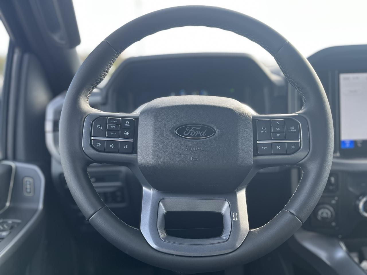 2026 Ford F-150 XLT 4WD SuperCrew 5.5' Box Photo1