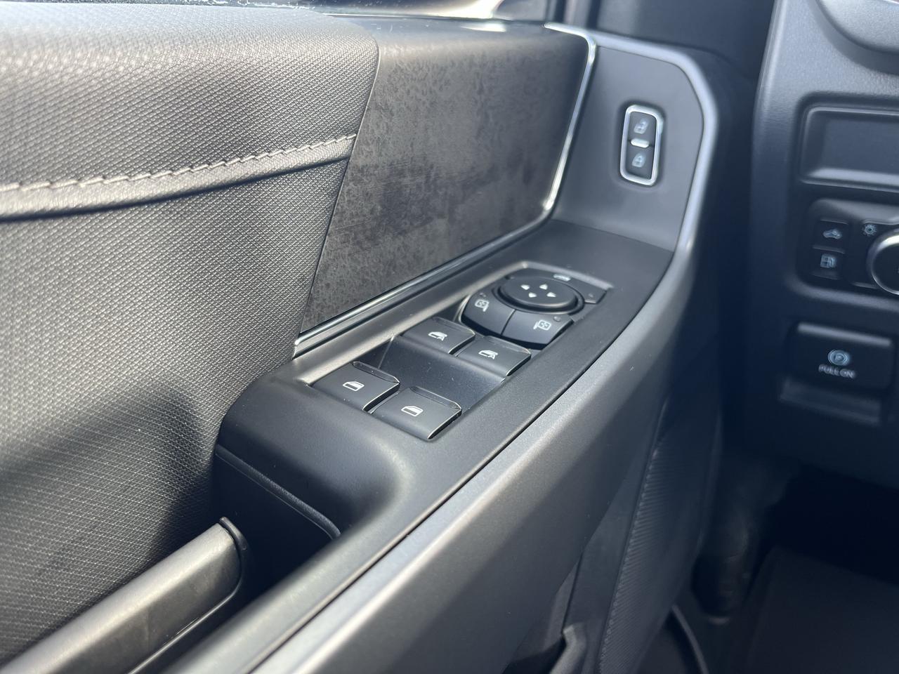 2026 Ford F-150 XLT 4WD SuperCrew 5.5' Box Photo2