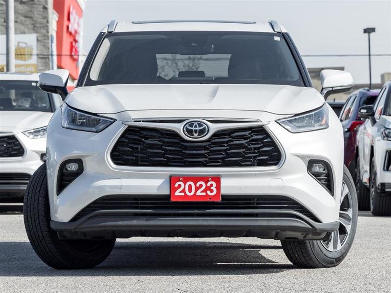2023 Toyota Highlander XLE AWD Moonroof| Backup Camera| Heated Seats| XLE| AWD Photo