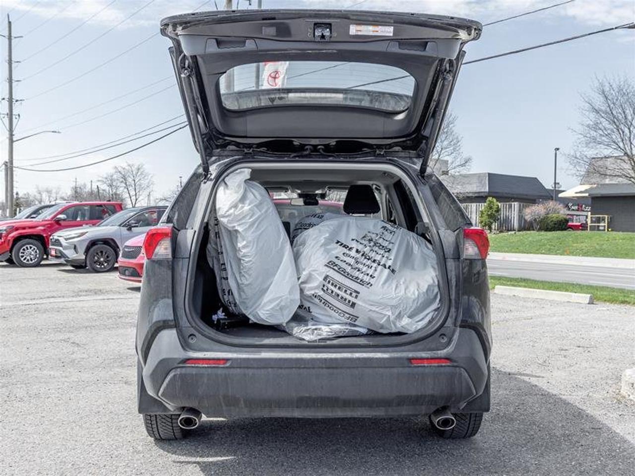 2025 Toyota RAV4 Hybrid XLE AWD Backup Cam | Heated Seats | Climate Control | Hybrid | XLE Photo