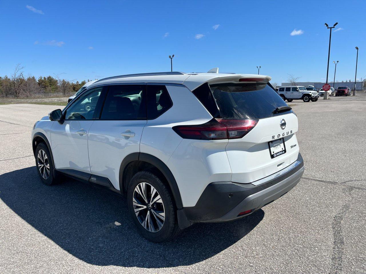 2021 Nissan Rogue SV AWD Photo