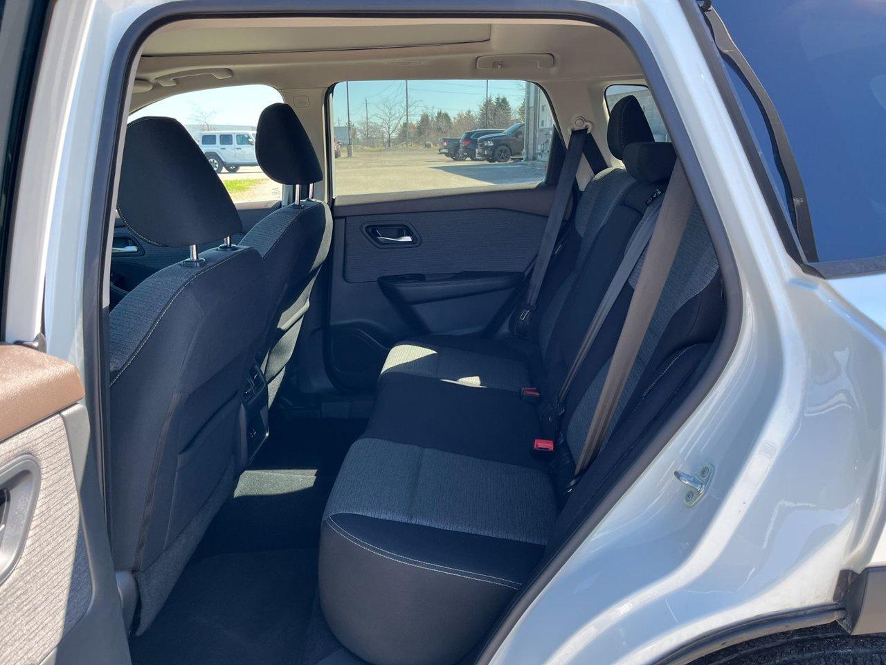 2021 Nissan Rogue SV AWD Photo