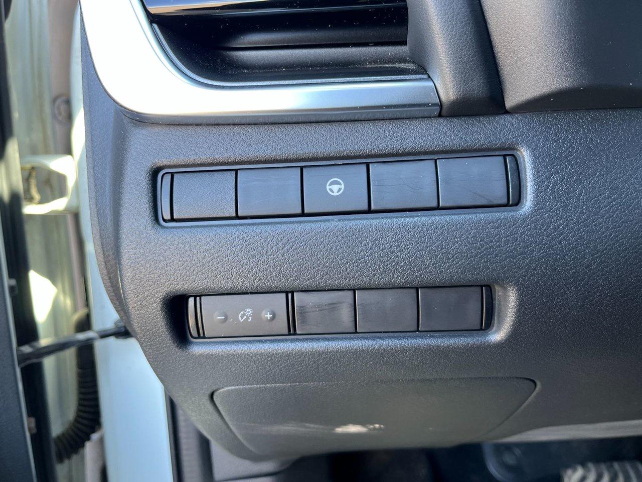 2021 Nissan Rogue SV AWD Photo