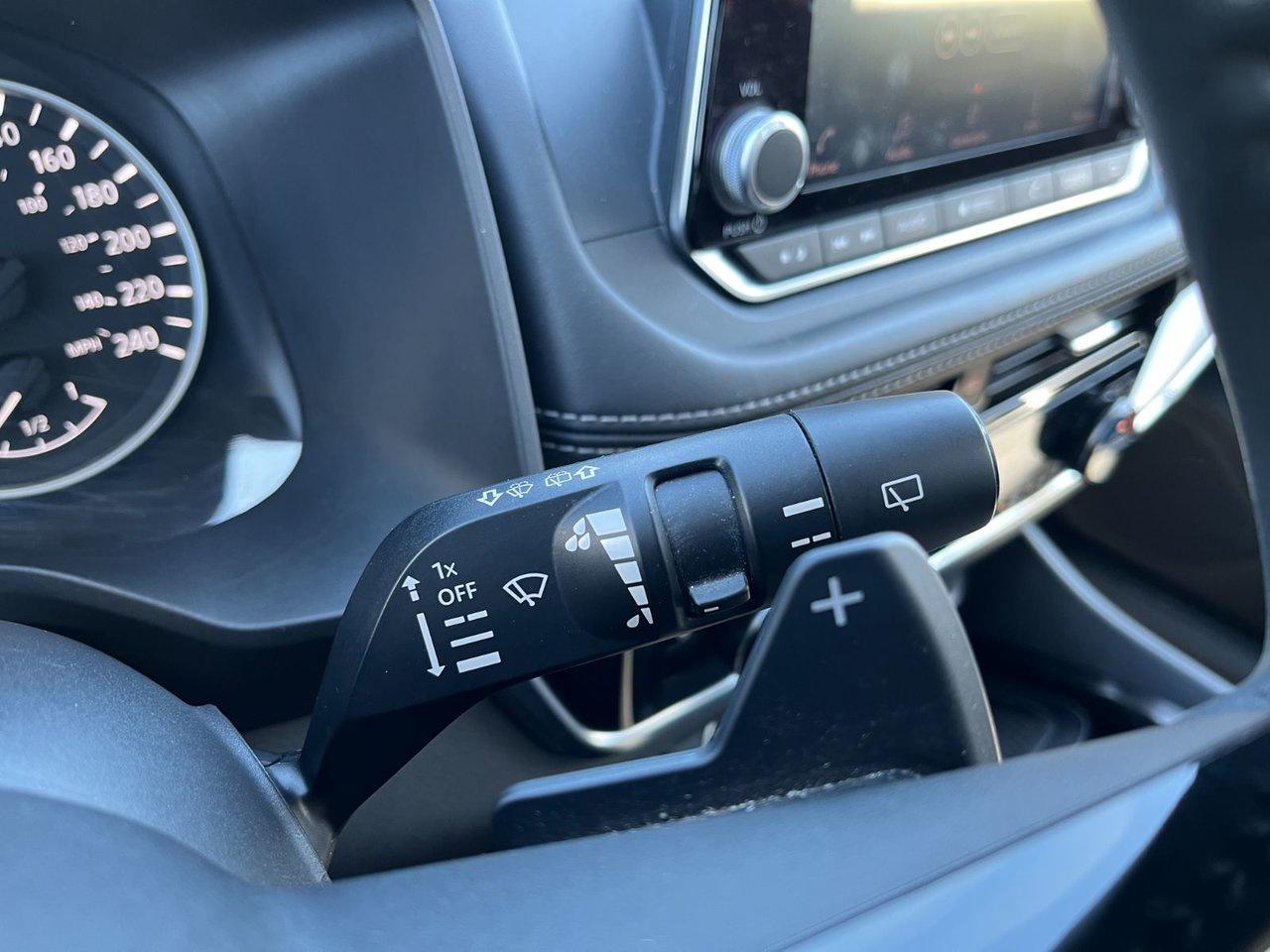 2021 Nissan Rogue SV AWD Photo