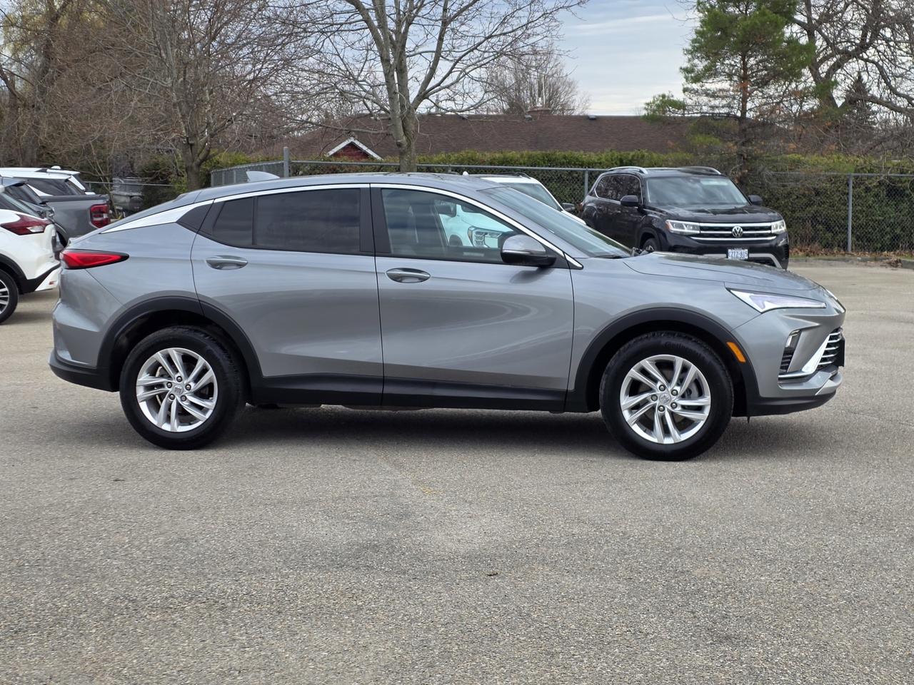 2024 Buick Envista Preferred Photo3