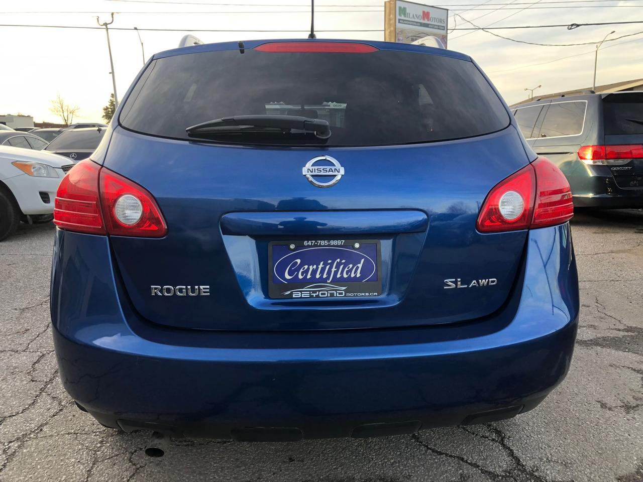 2010 Nissan Rogue AWD 4dr SL Photo3