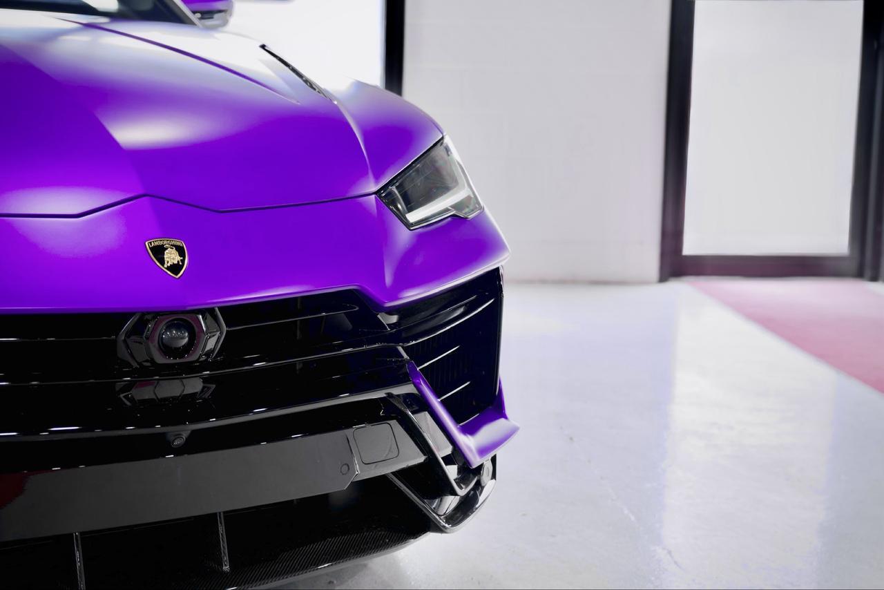 2024 Lamborghini Urus Performante Photo