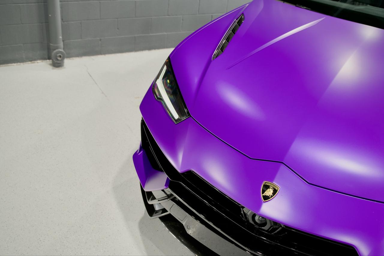 2024 Lamborghini Urus Performante Photo